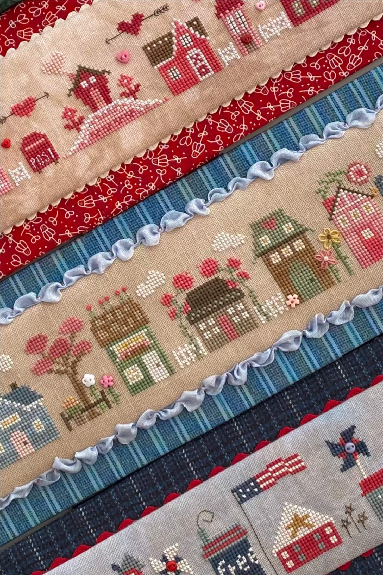 Tiny Towns and Frills