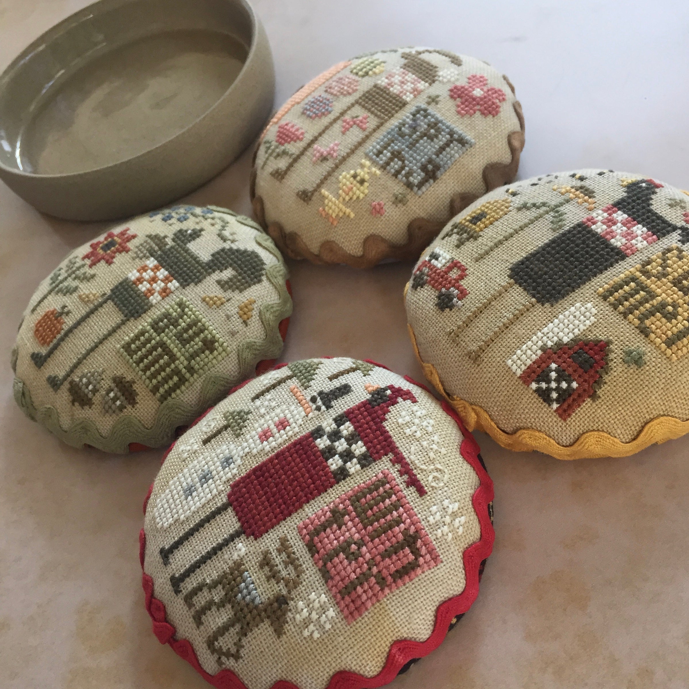 Winter Whirligig – Heart in Hand Needleart